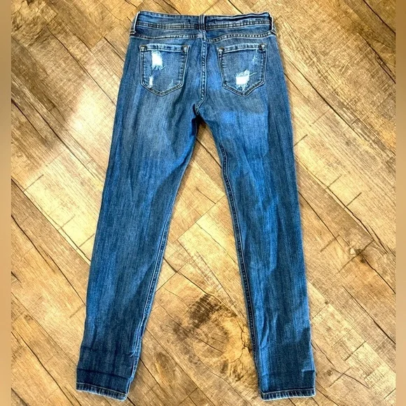 Women's‎ Mid Rise Relaxed Fit Skinny Distressed Denim Blue Jeans Size 3 - Picture 7 of 8